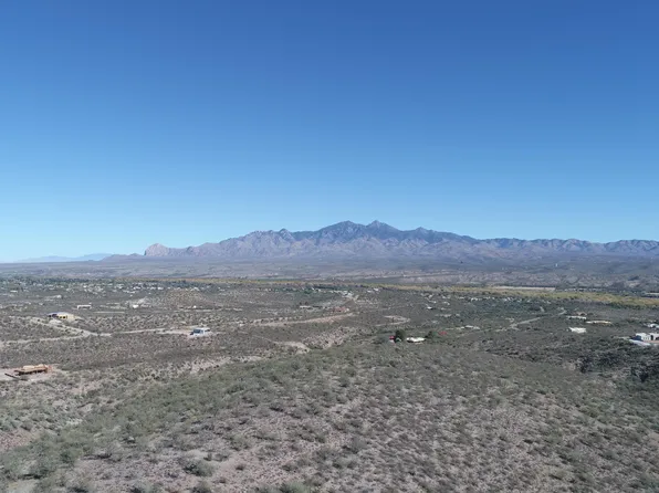 2 Aliso Springs Rd, Tubac, AZ 85646