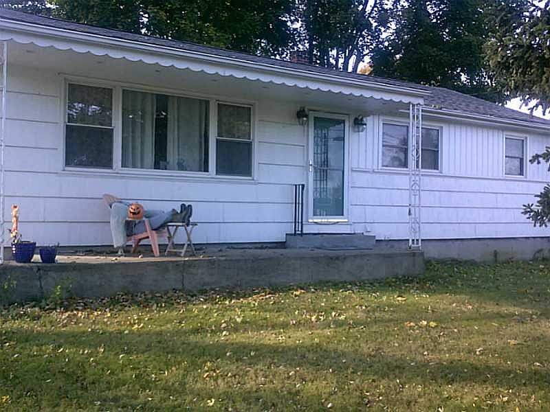 2nd image of 65 Alan Ave