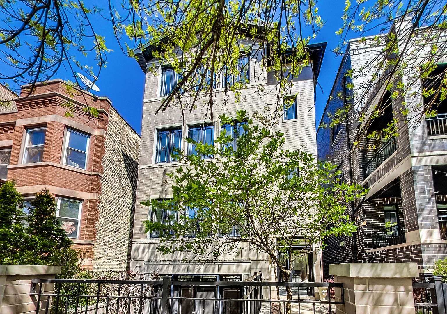 3220 N Damen Ave Unit 1N, Chicago, IL 60618, MLS# 11249627