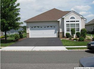 104 Avalon Rd, Monroe Township, NJ 08831