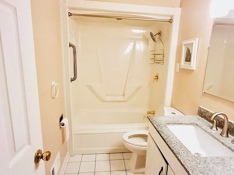 62 Dundalk Dr — Photo 10