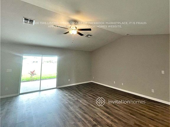 3rd image of 1067 Paraclete Rd
