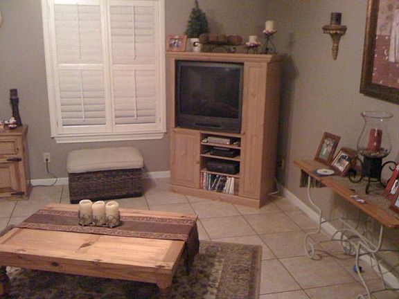 Tile in formals, kitchen and family rooms