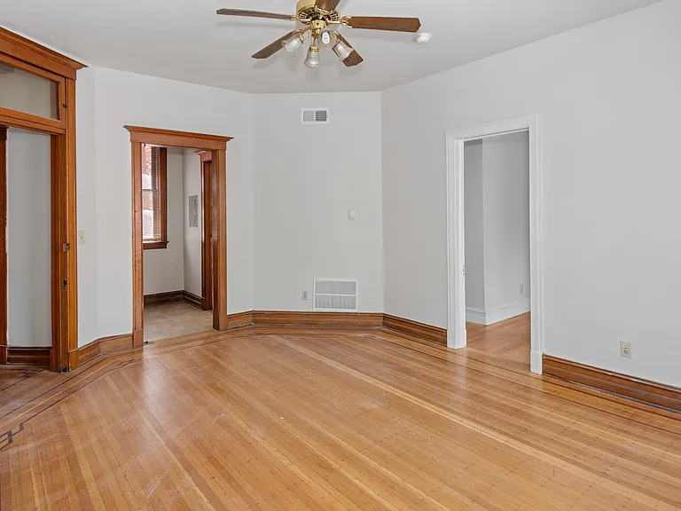 1478 Saint James Ct #9 — Photo 8