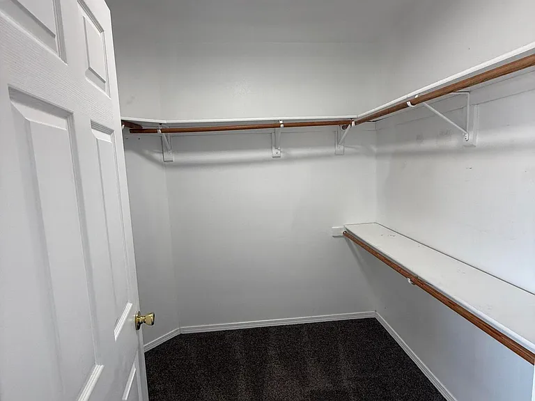 4808 Driftwood Ave NW — Photo 7