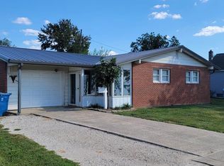 301 S Elm St, Odon, IN 47562