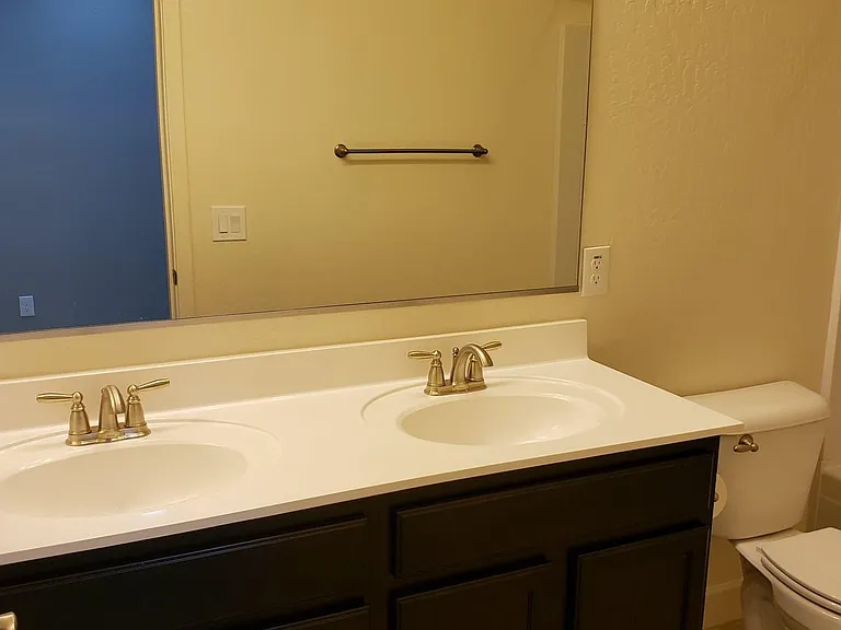 10138 W Los Gatos Dr — Photo 5