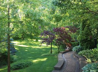 715 Blue Ridge Dr, Streamwood, IL 60107