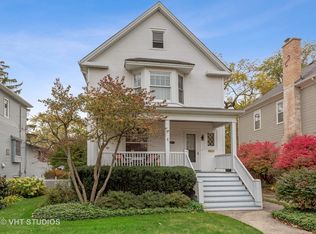 1621 Lake Ave, Wilmette, IL