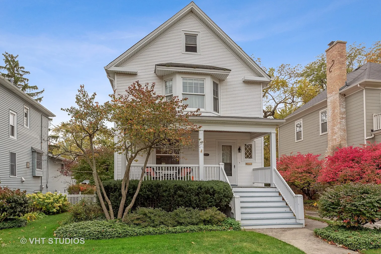1621 Lake Ave photo 1