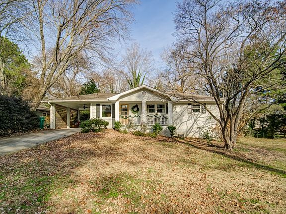 2nd image of 3152 Highland Dr SE