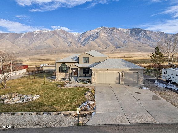 4th image of 7362 Foothill Dr