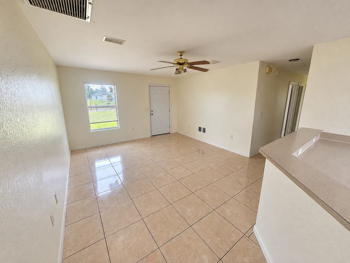 3BR/2BA Ocala Home with Garage & No Water/Sewer Bill! — Photo 2