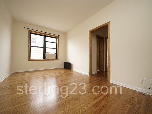 3rd image of 3106 38th St APT 11