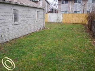 4th image of 1787 Ford Blvd