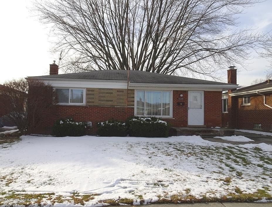 28955 Jane St, Saint Clair Shores, MI 48081 Zillow