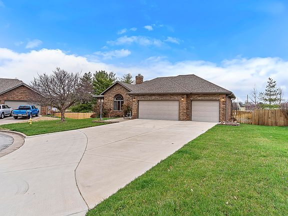 2nd image of 5112 S Hampton Avenue