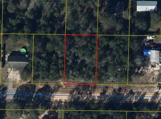 26 E Cypress Ave, Defuniak Springs, FL 32433