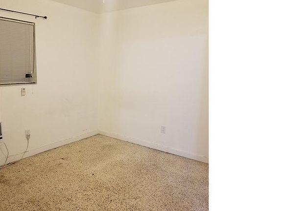 5th image of 1245 NE 127th St #3