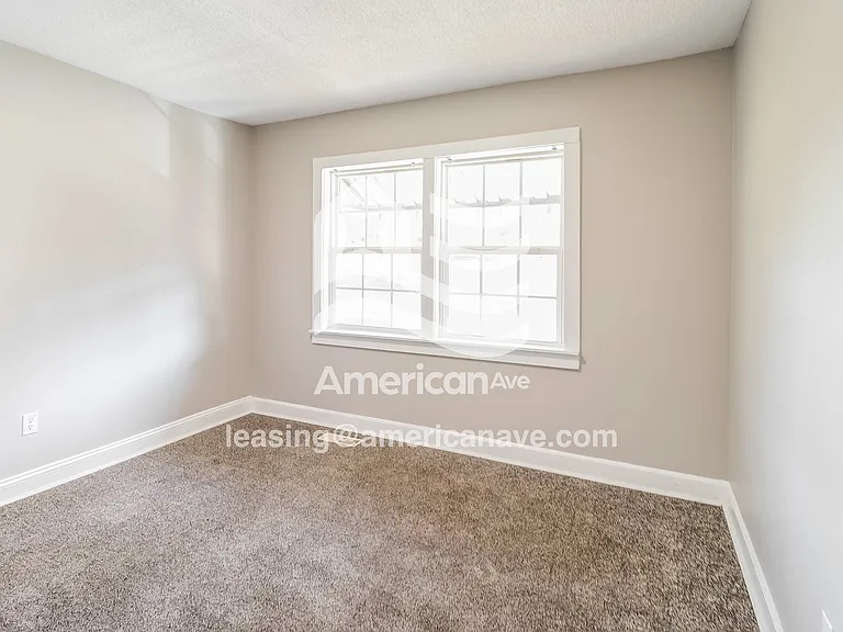 508546_008_wm_-_main_bedroom_13496232.jpg
