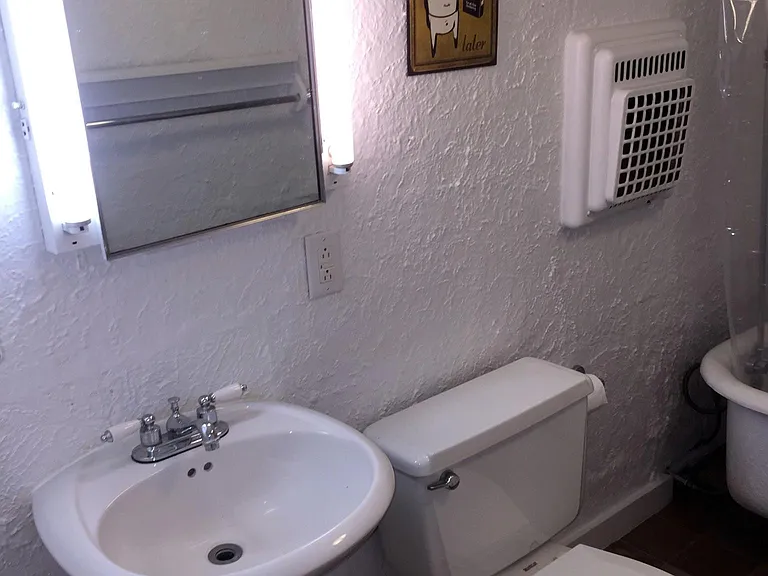 812 Florence Ave #1 — Photo 20