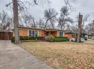 10422 Lake Gardens Dr, Dallas, TX