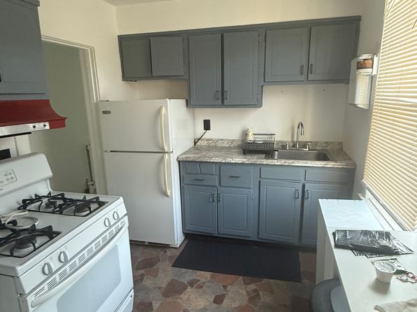 101 Main St APT 4