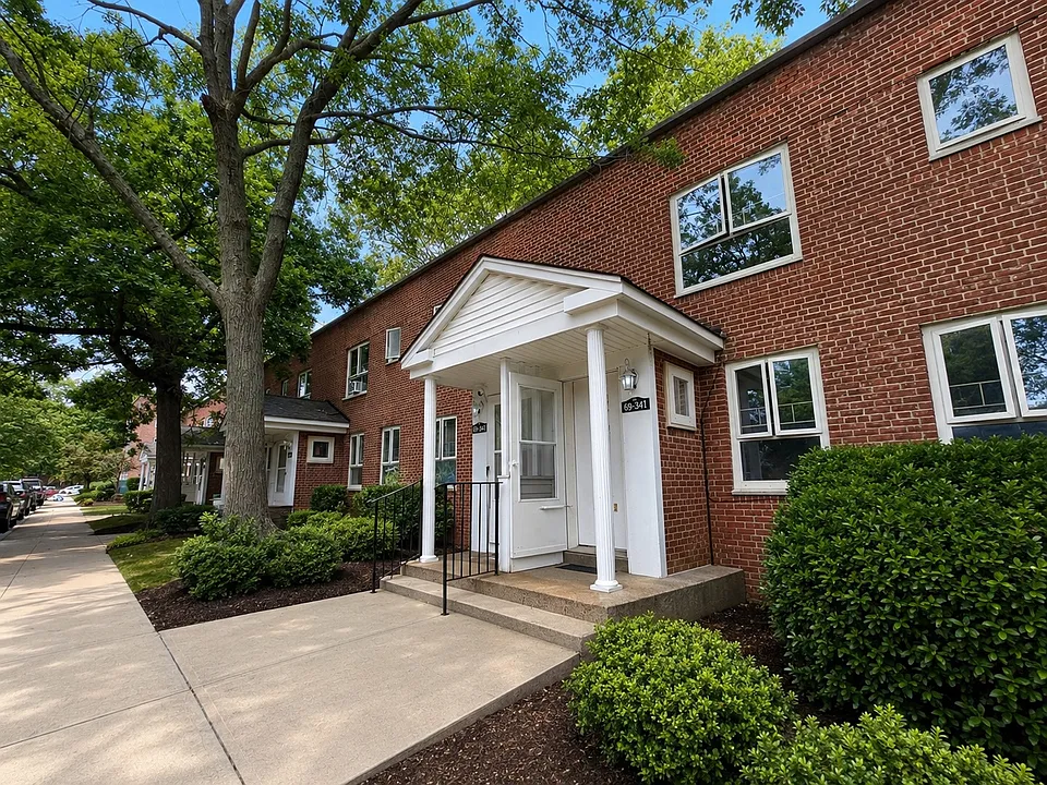 186th Ln