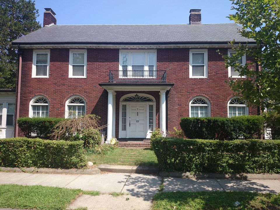2nd image of 5 Elba St