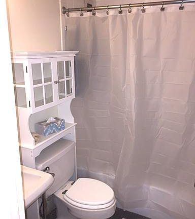 3rd image of 4515 Willard Ave APT 2105S