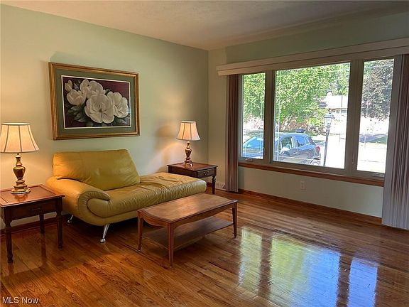 3rd image of 4329 W 10th St
