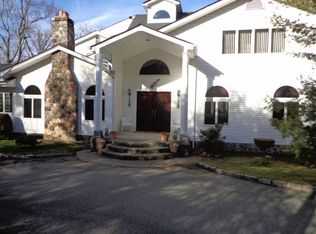 357 Old Short Hills Rd, Short Hills, NJ 07078