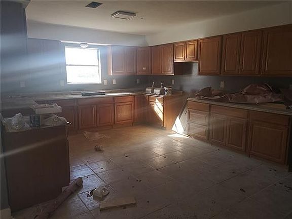 3rd image of 4161 Lac Couture Dr