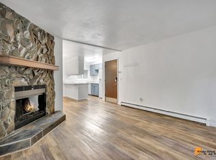 1102 Broaddus St, Anchorage, AK 99515