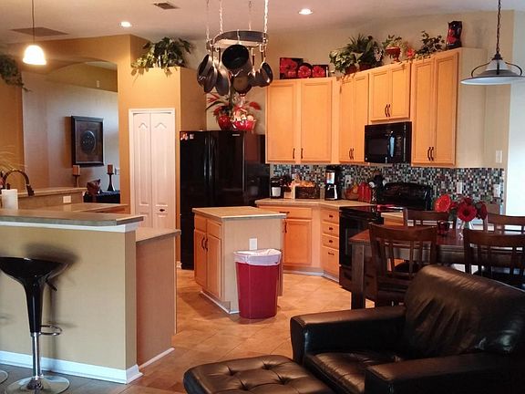 5th image of 925 Buttercup Dr