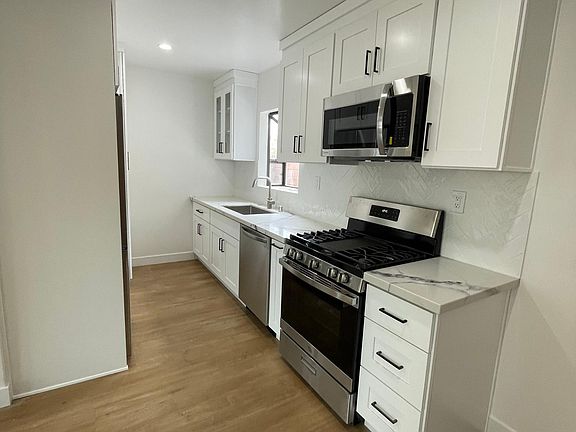 3rd image of 1942 W Avenue 30