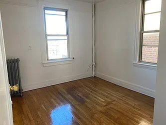 Rented by Nest Seekers International