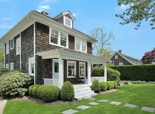 52 Osborne Ave, Southampton, NY 11968