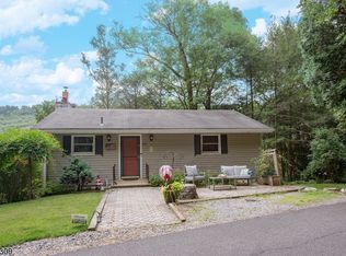 47 Woods Rd, Branchville, NJ 07826