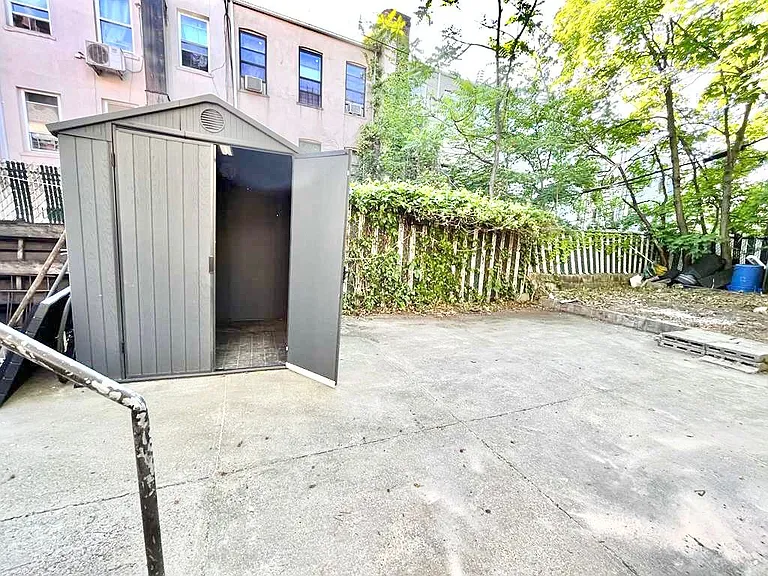 1217 Lincoln Pl #1 — Photo 15