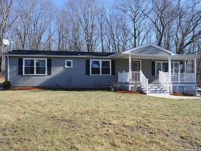64 Richardson Dr, Waterbury, CT, 06708