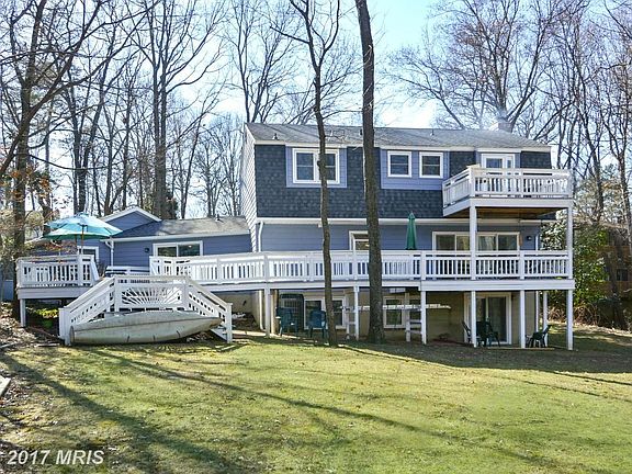 Expansive Decking Overlooking the Water