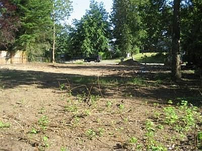 2nd image of 10810 SE 173rd St