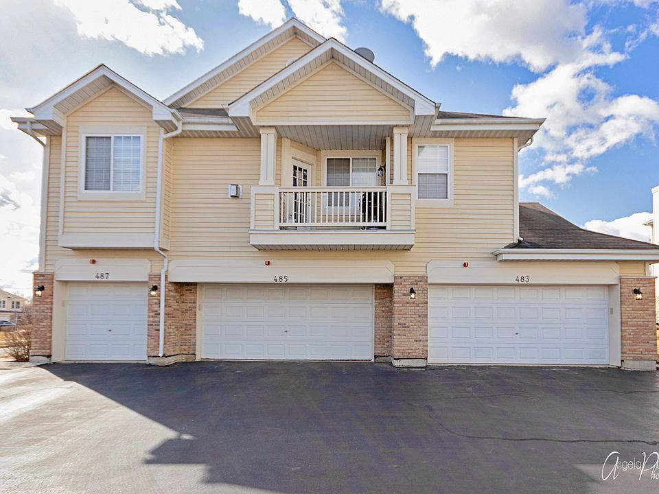 1st image of 483 Blue Springs Dr