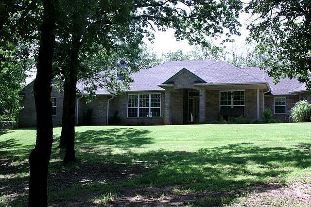 2nd image of 18470 E Coffee Creek Rd