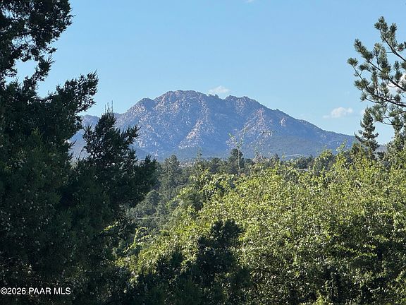 3rd image of 360 High Chaparral Loop