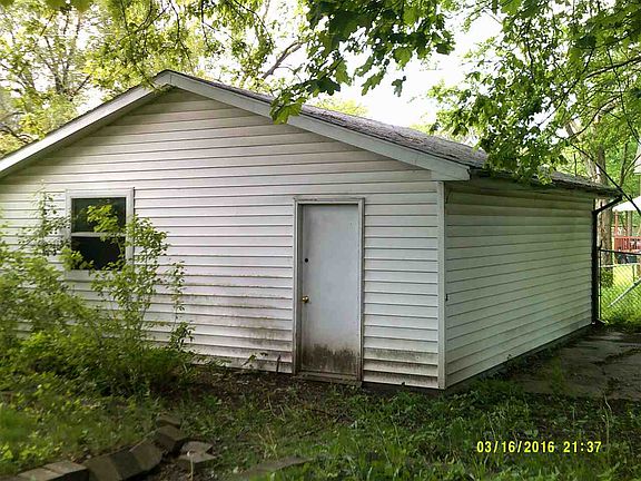 3rd image of 1428 Fairview Ave