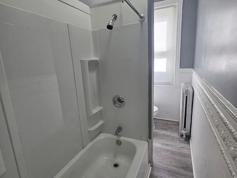 5122 Greene St — Photo 12