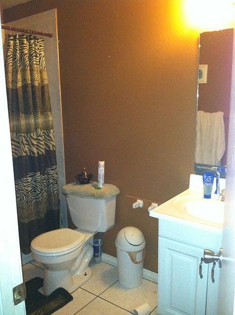1st image of 6812 N Wellington Ave