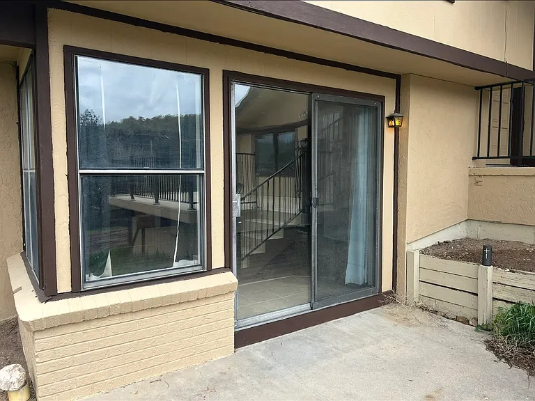 119 Greenwood Dr #1/2 — Photo 22